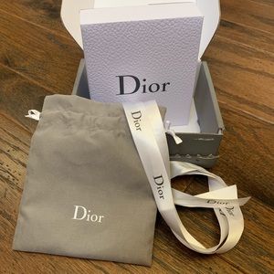 dior gift wrap